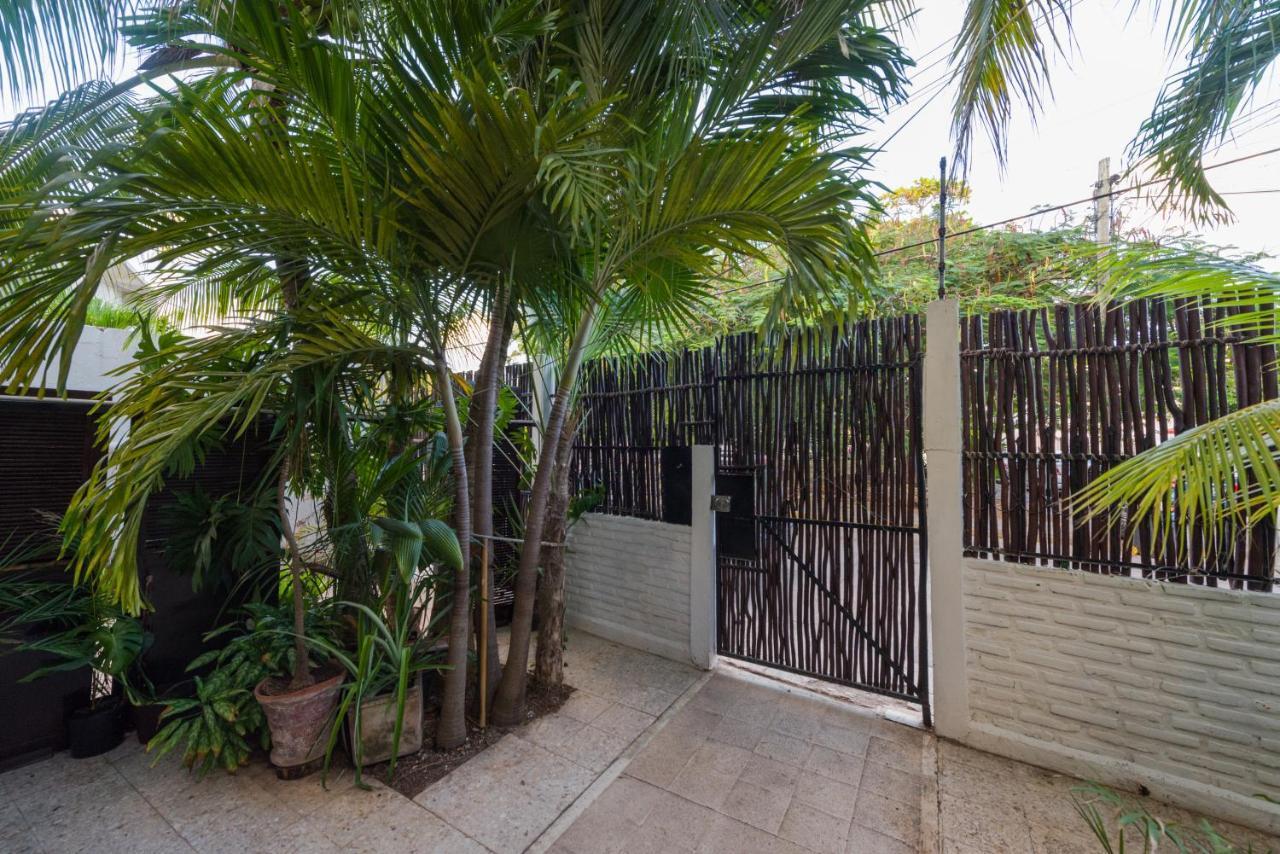 Отель Casa Tropical Канкун Экстерьер фото